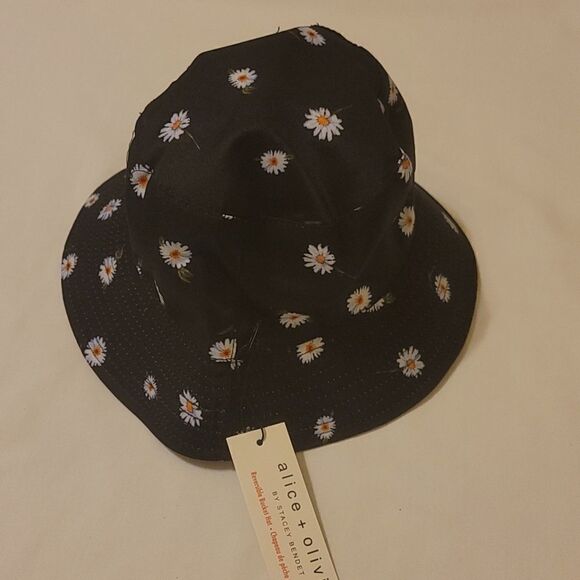 Alicia +olivia hat  - Picture 2 of 9